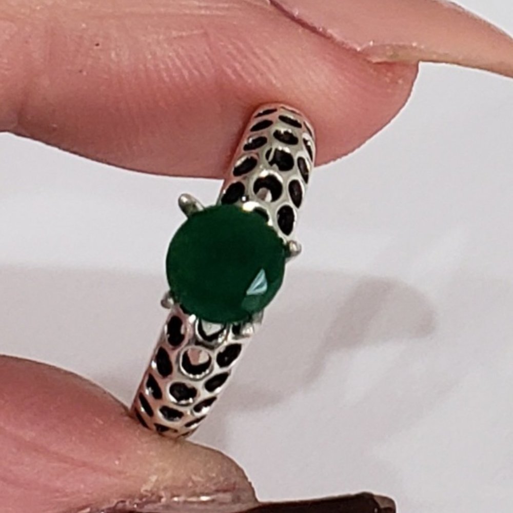 Emerald Gemstone, 925 Silver Ring - image 1